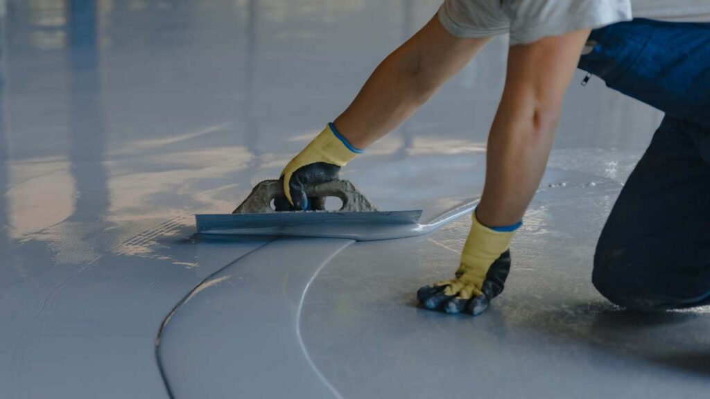 How to Apply Epoxy to Concrete Floor? – Tool Gear Lab